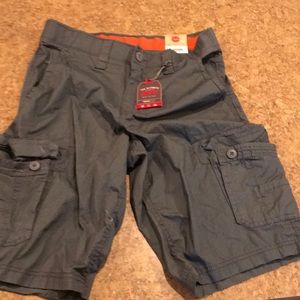NWT Grey urban pipeline cargo shorts size 29 men’s